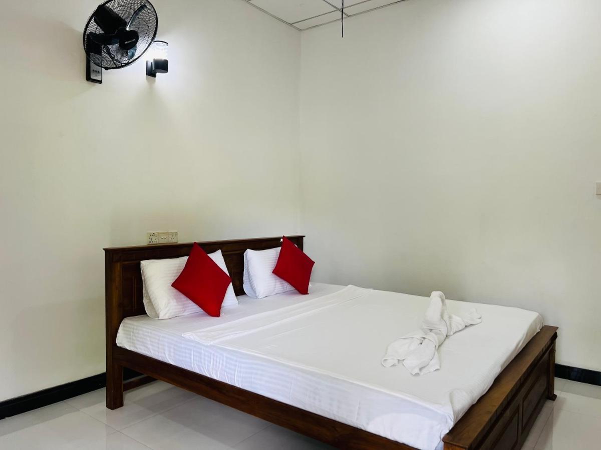Sigiri Budget Homestay Sigiriya Exterior photo